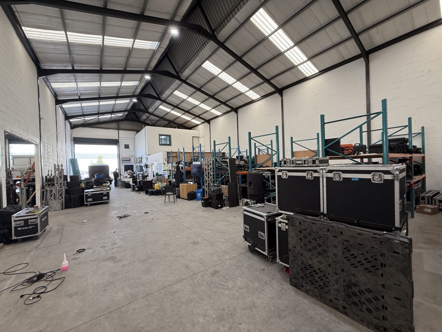 To Let commercial Property for Rent in Rivergate Western Cape